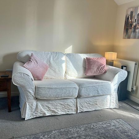Villa Entire Two Bed Coach House Super King Beds Turn Into Singles Exeter Esterno foto